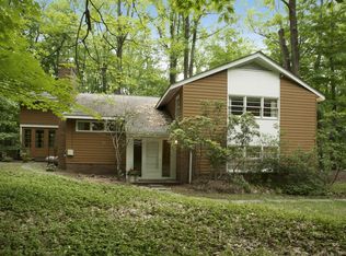 7 Wells Ln, Warren, NJ 07059