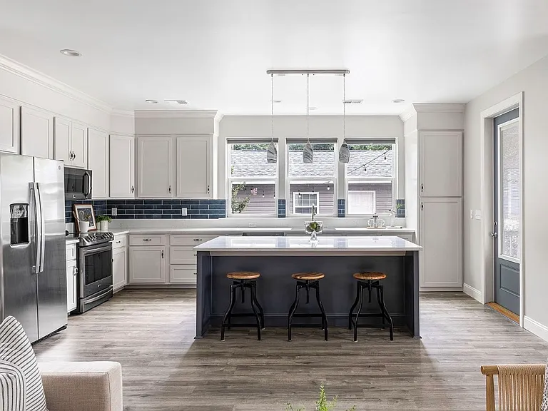 Kitchen - door leads to screen porch