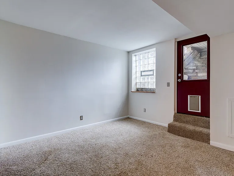 2118 Saint James Ave #1 — Photo 23