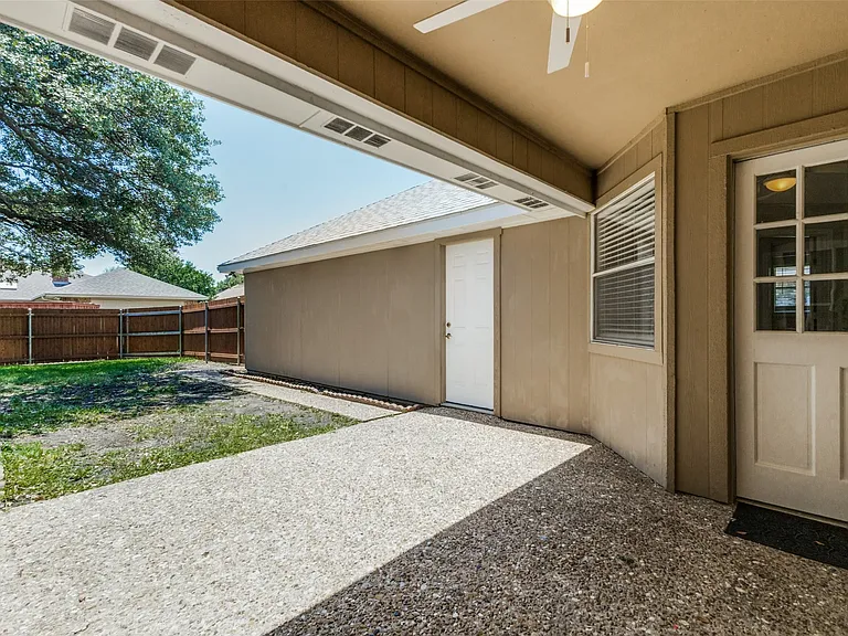 1500 Stonecrest Dr — Photo 20