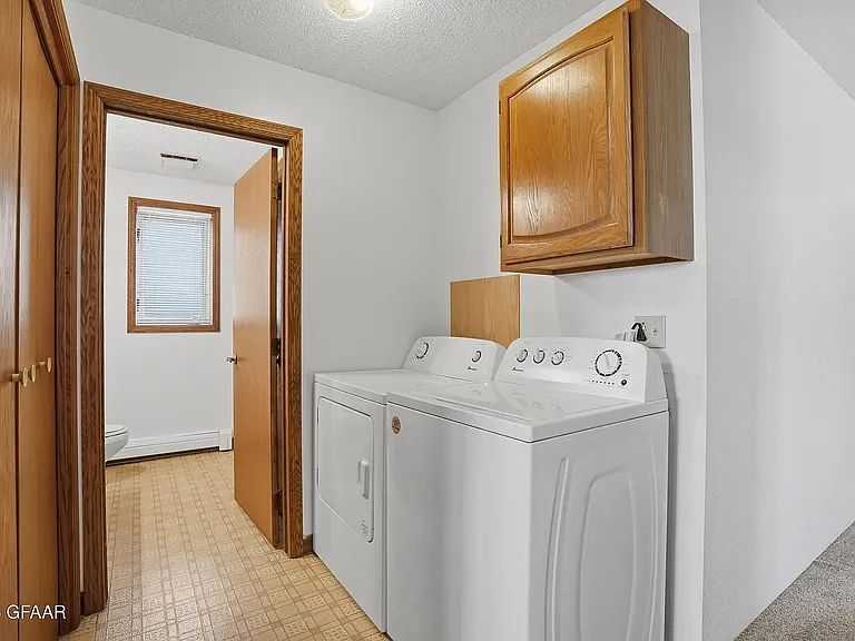 1703 S 35th St #A — Photo 11