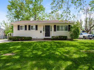 3740 Shoreline Dr, Columbus, OH