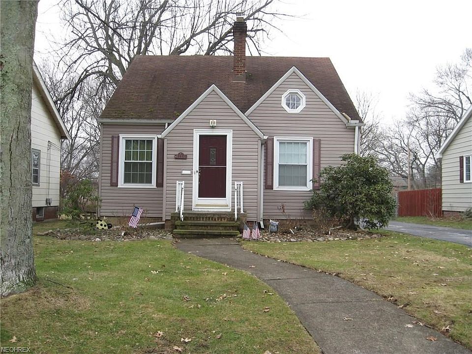 1st image of 4116 W 219th St