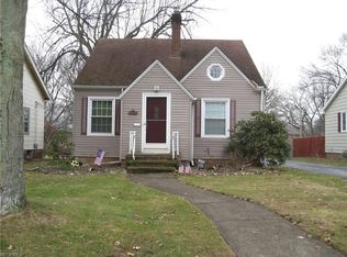 4116 W 219th St, Fairview Park, OH