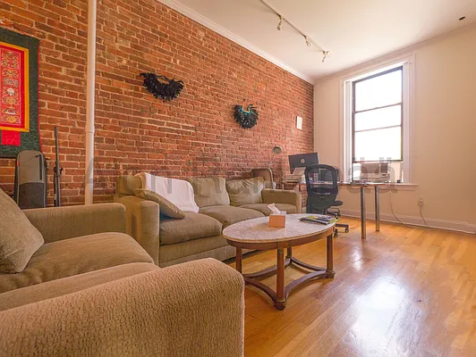 Rented by (Legacy) NY Quality Living Uptown | media 5
