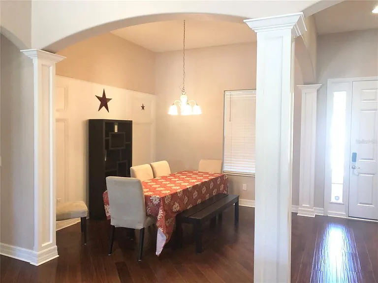 19125 Sweet Clover Ln — Photo 3