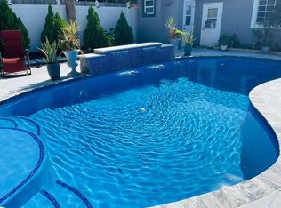 1320 SE 2nd Ter, Deerfield Beach, FL 33441