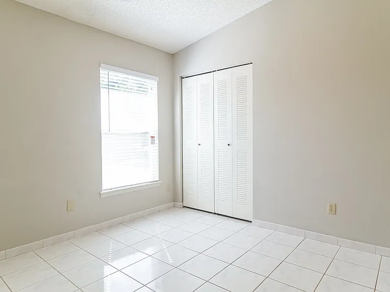7930 Soft Pine Cir — Photo 11