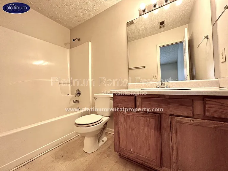 5687 Windfall Ln — Photo 13