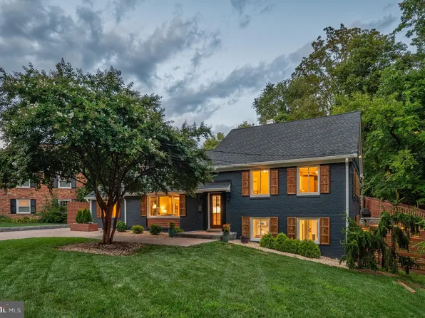 605 E Timber Branch Pkwy, Alexandria, VA 22302