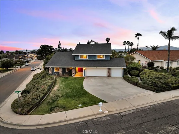 6381 Omega St, Riverside, CA 92506