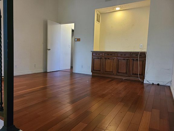 5th image of 720 N Garfield Ave APT 6