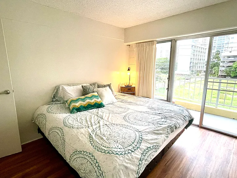 303 Liliuokalani Ave #301 — Photo 13