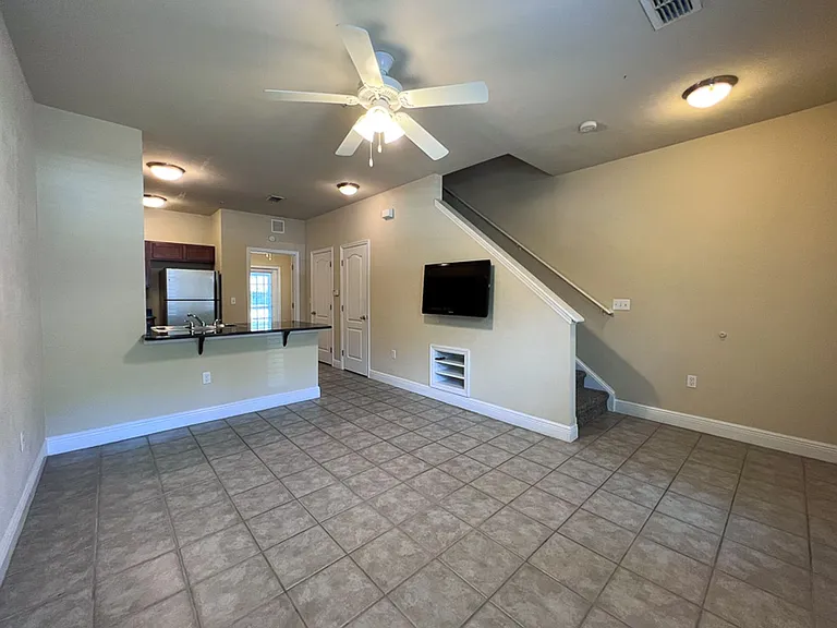 2972 SW 35th Pl #84 — Photo 5