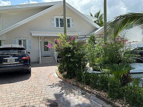 1524 Argyle Dr Photo 1