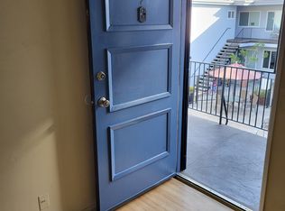 1155 Thompson Ave #9, Glendale, CA 91201