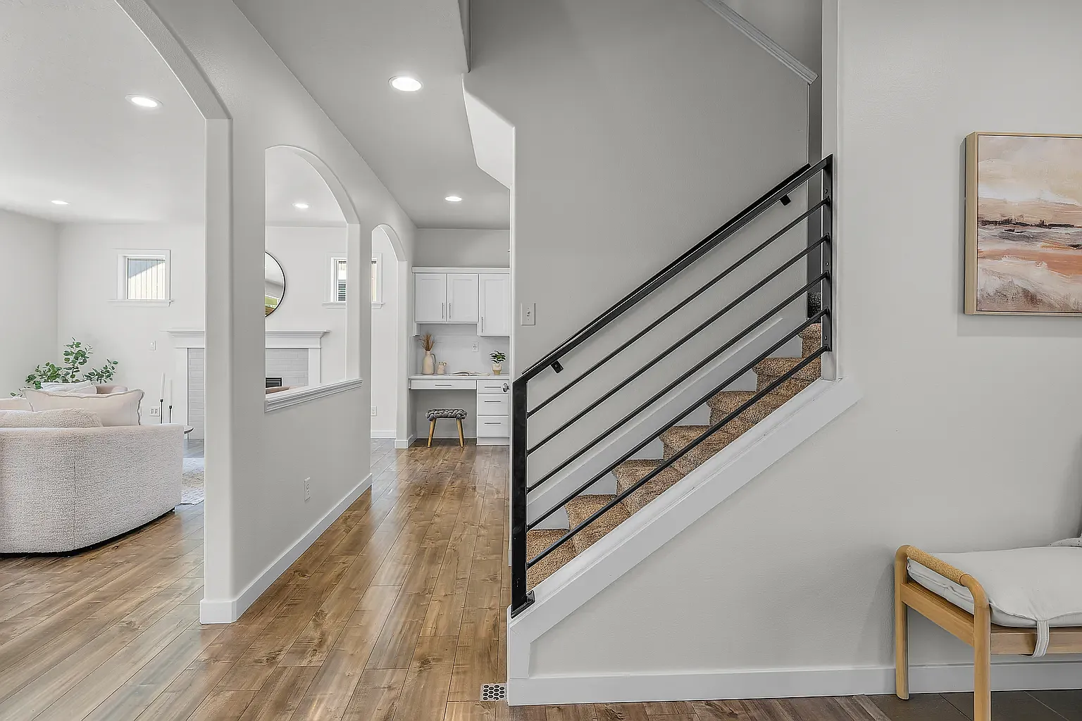 3 bed, 2.5 bath, 2470 sqft, $3,500 — Photo 3