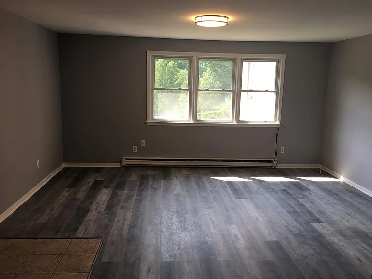 44 Briarwood Ln — Photo 9