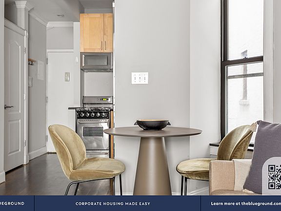 4th image of 209 E 25th St APT 4E