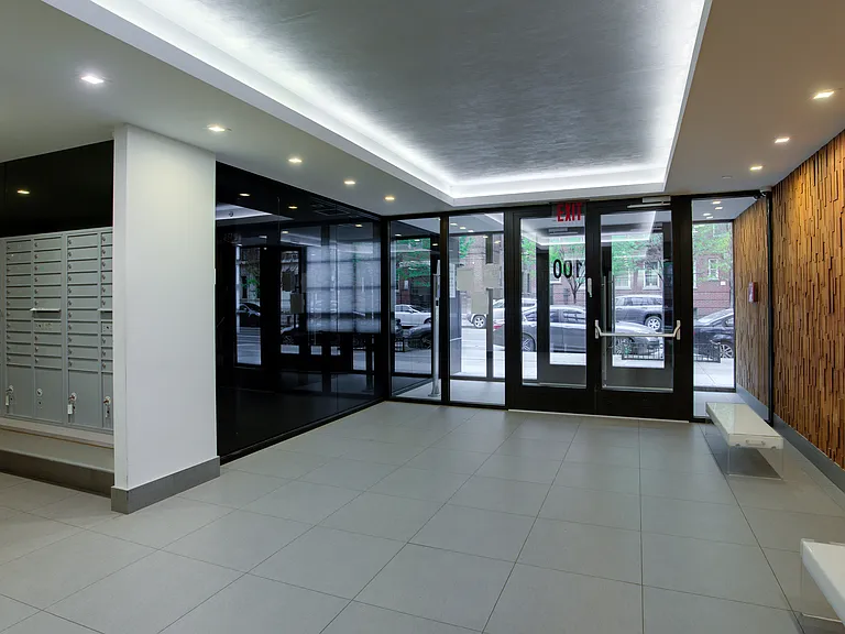 2100 Bedford Ave #4E — Photo 12