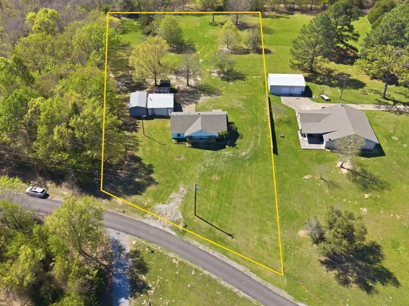 619 County Road 3350, Emory, TX 75440