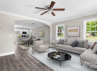 2549 Snow Creek Rd, Hickory, NC 28601