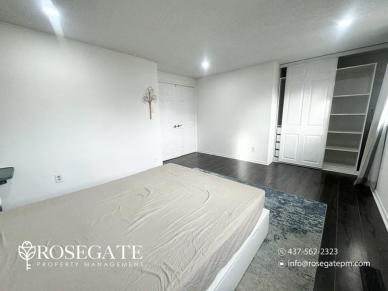 93 Hansen Rd N #76 — Photo 8