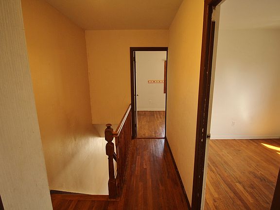 2nd Floor Hallway