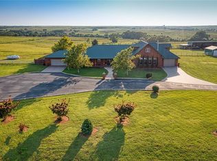 10213 73rd Hwy, Foss, OK 73647