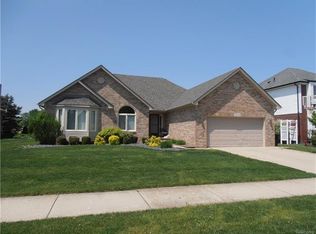 49115 Maplewood Ln, Macomb, MI