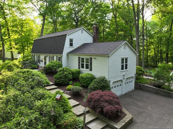 175 Pepper Tree Hill Lane, Southbury, CT 06488