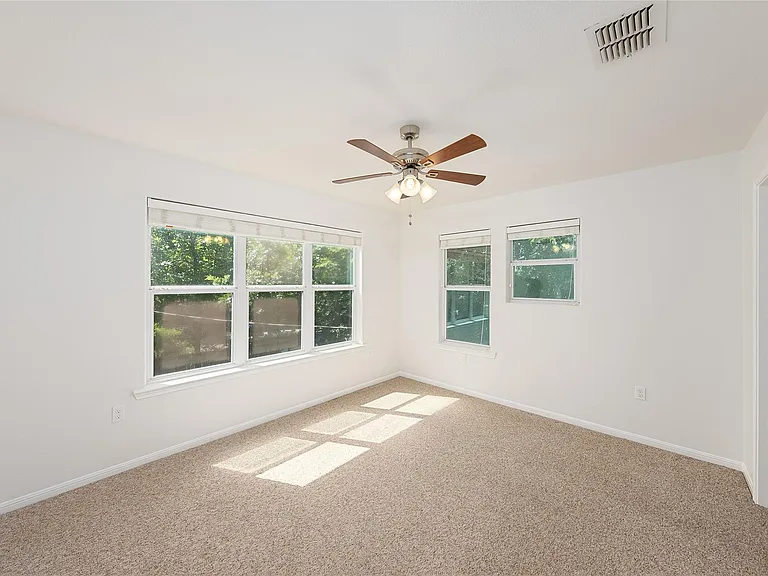 4505 Red River St #B — Photo 19