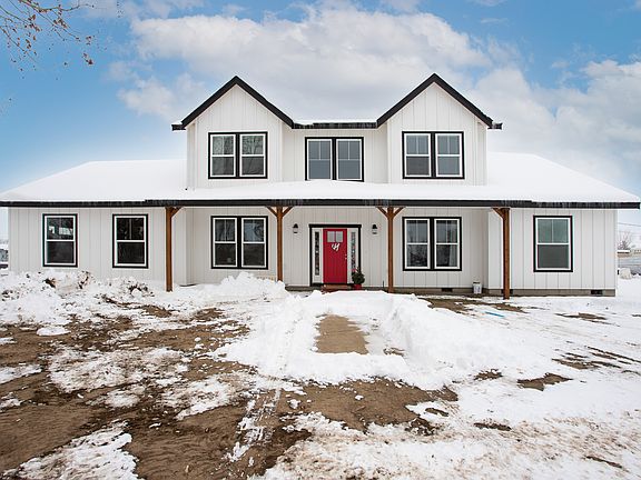 7th image of this home