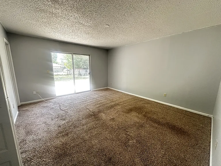 455 Water Rd — Photo 6