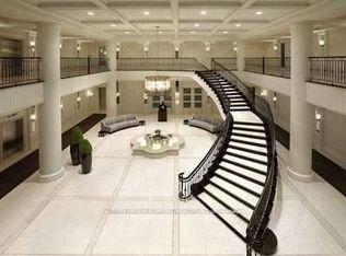 25 Greenview Ave #2026, Toronto, ON M2M 0A5