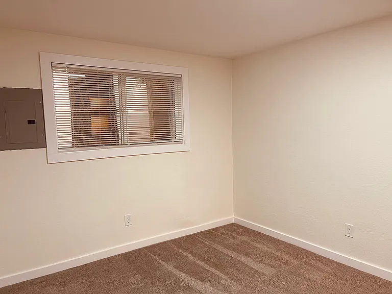 540 Front St S #2 — Photo 25