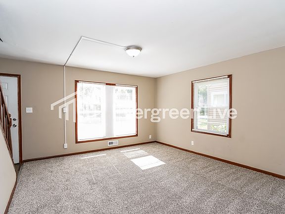 3rd image of 5869 N 67th St