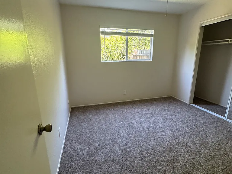 118 N Padre Juan Ave #118 — Photo 12