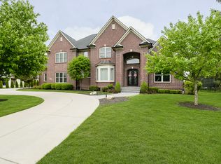 13601 Stone Dr, Carmel, IN 46032
