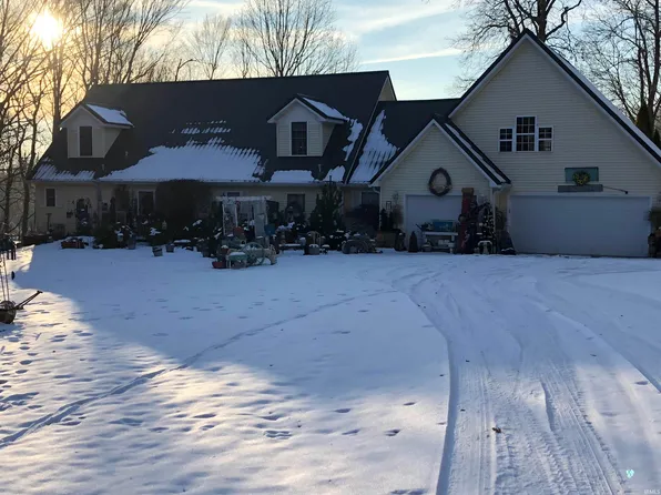 924 W Grand Ave, Peru, IN 46970