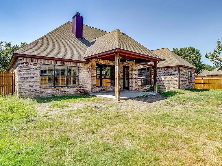 101 Prairie Dunes Dr — Photo 21