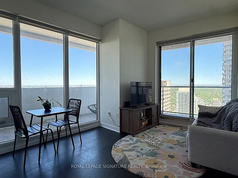 2221 Yonge St #3909 — Photo 5