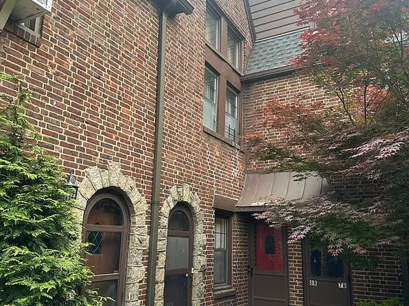 40-40 203rd St APT 6B, Bayside, NY 11361