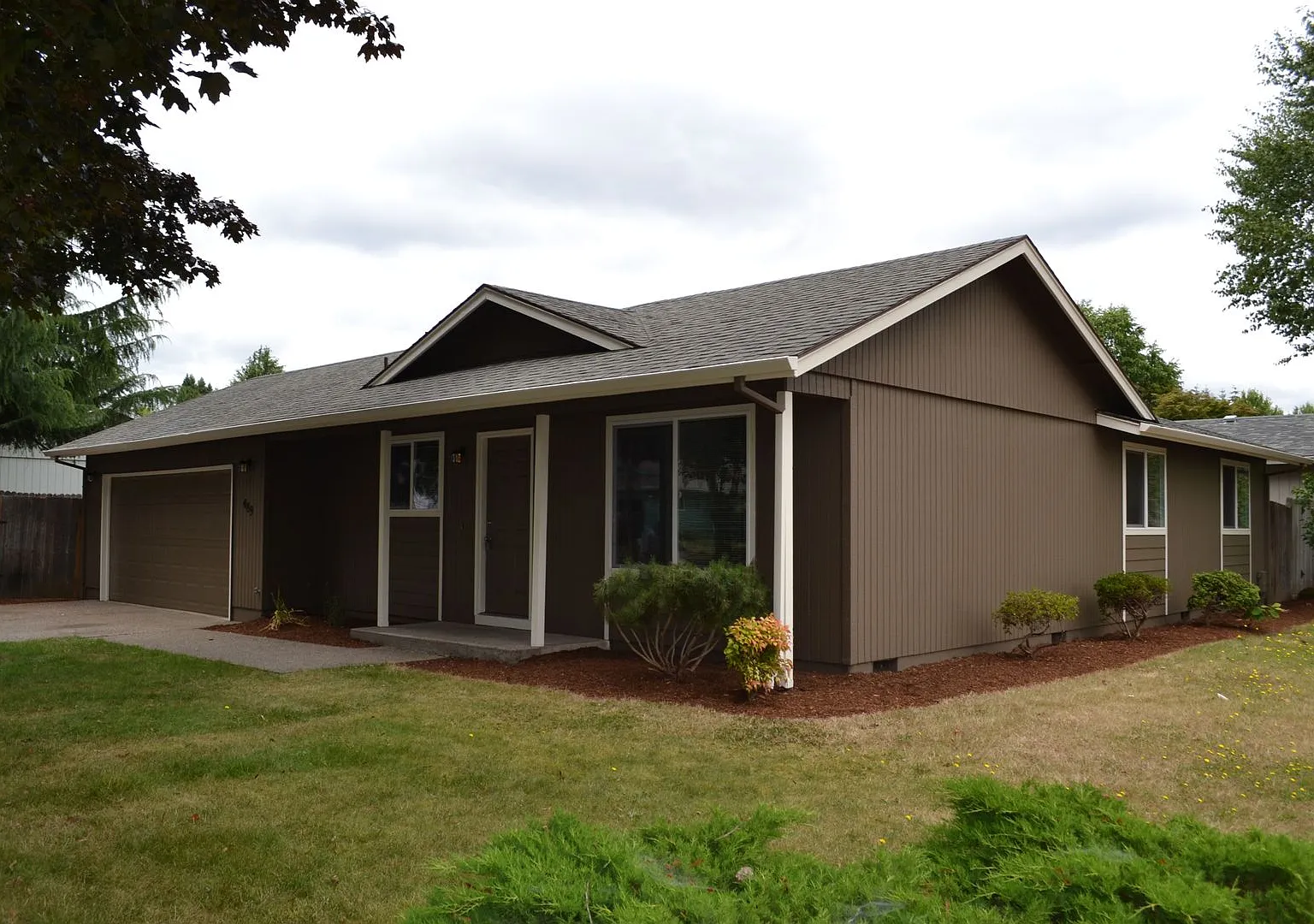 3 Bedroom 2 Bath Single Level House Located In South Salem — Photo 3