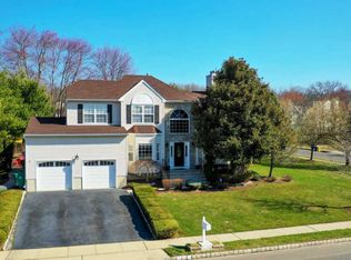 796 Applewood Ct, Jackson, NJ 08527