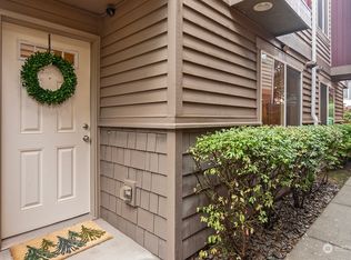 713 N 94th St APT B, Seattle, WA 98103