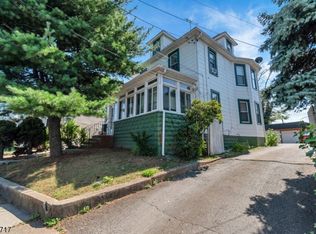 112 S Stiles St, Linden, NJ 07036