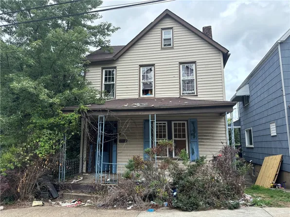 2811 Grover Ave, McKeesport, PA 15132