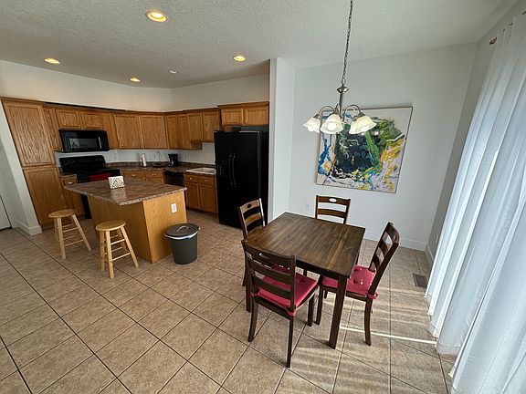 5th image of 2599 N Elm Dr