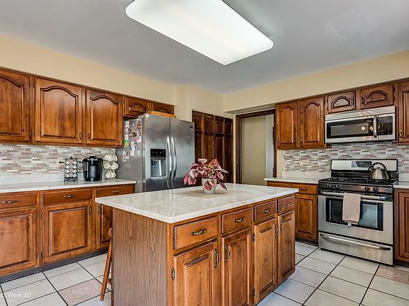 5th image of 2841 E Woodbury Dr